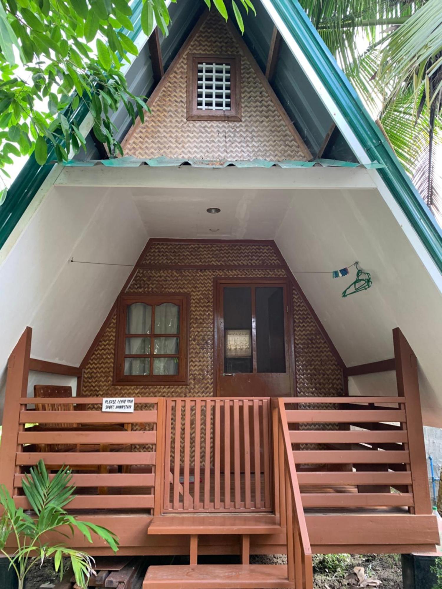 Divinagracia Cottages サン・ヴィチェンテ エクステリア 写真